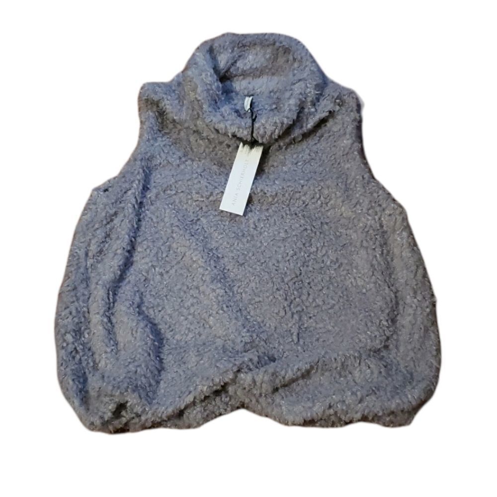 ANIA Schierholt Sensual Devotion Silver Pullover Soft Vest Size 16 Womens‎ NEW